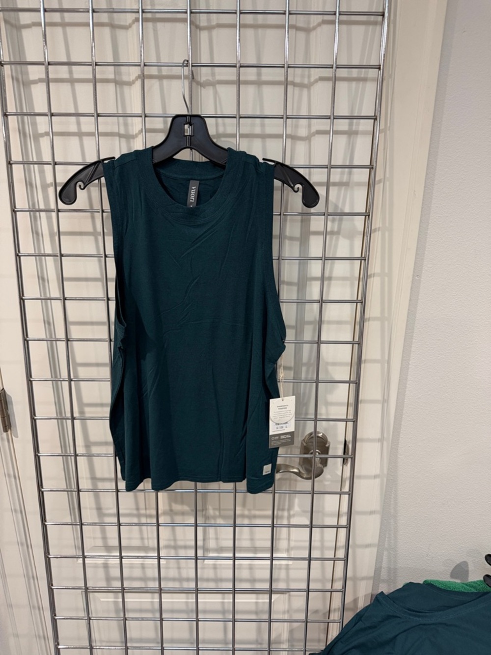 Vuori Teagan Muscle Tank in Deep Teal Green
